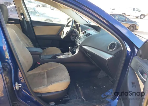 2012 Mazda Mazda3 I Touring z USA, uszkodzony, nr VIN JM1BL1V70C1534271